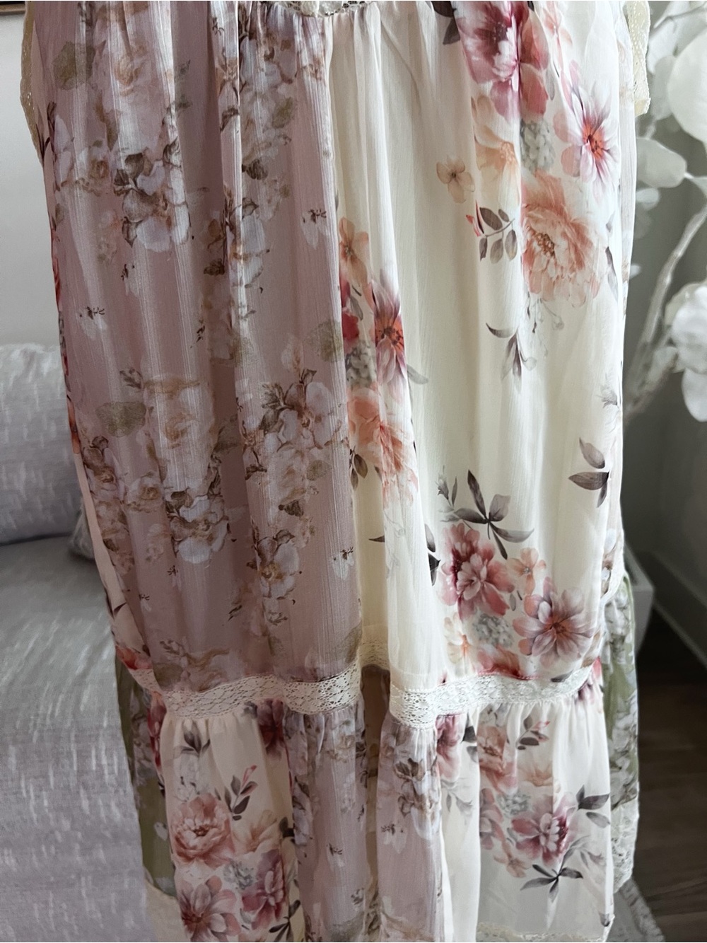 By Together Cream Floral Chiffon Lace-Trim Womans Mini Dress Size M - Picture 5 of 11